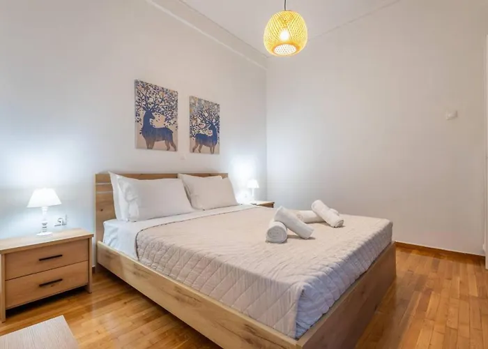 Roubnb Acropolis Museum 1Bd Apt